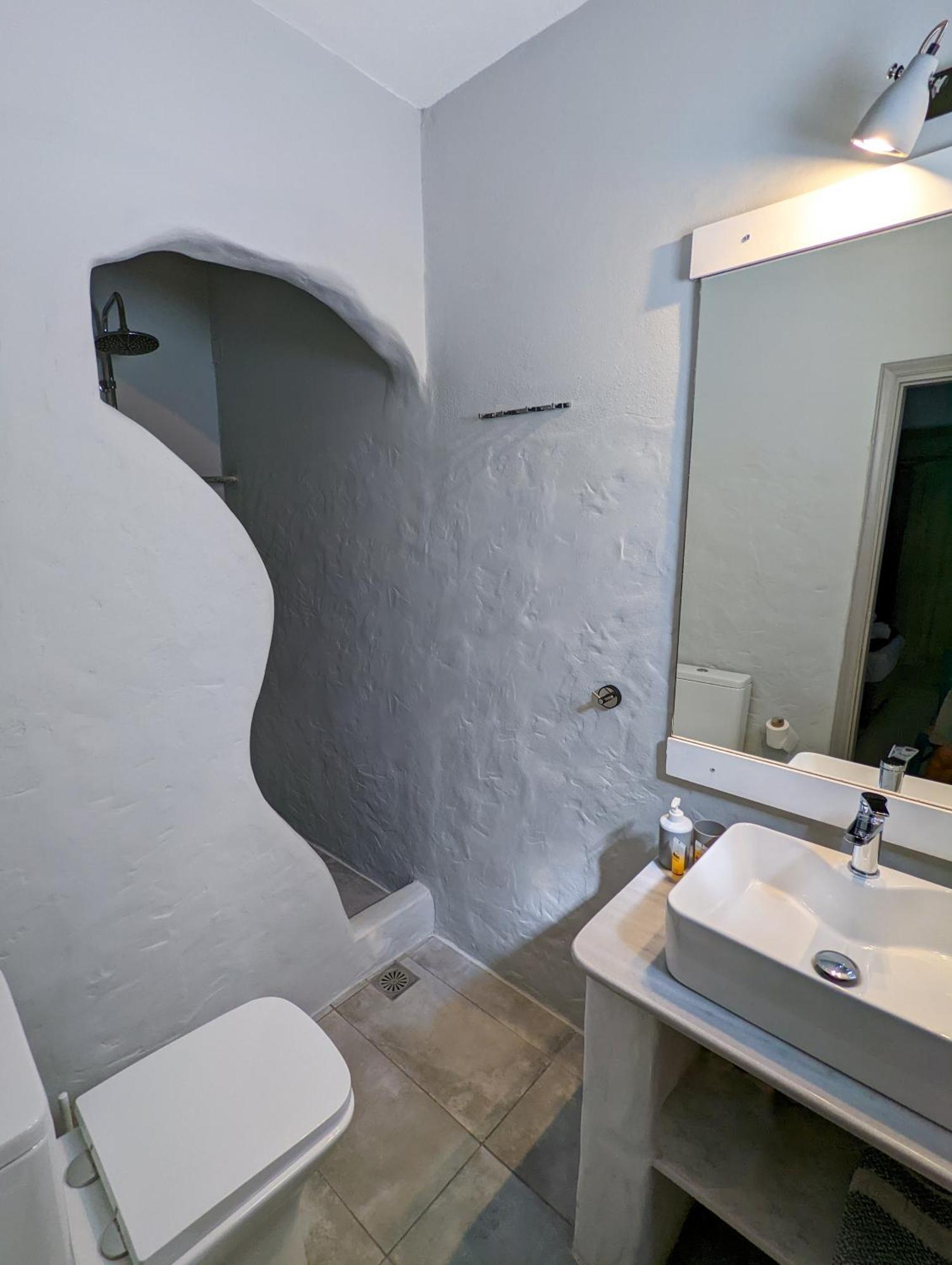 Camares Hotel Alopronia Exterior photo